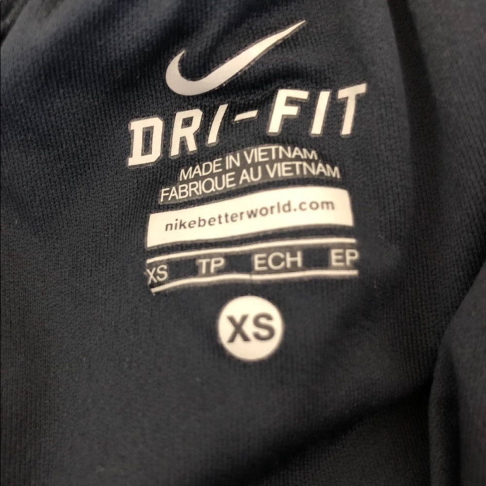 Nike shorts - Picture 3 of 3